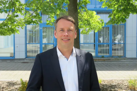 Portrait vom Stadtwerke Schwerin Geschäftsführer Hanno Nispel