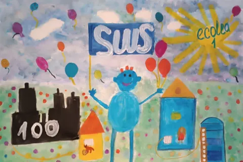 Gemaltes blaues Stadtwerke-Maskottchen.