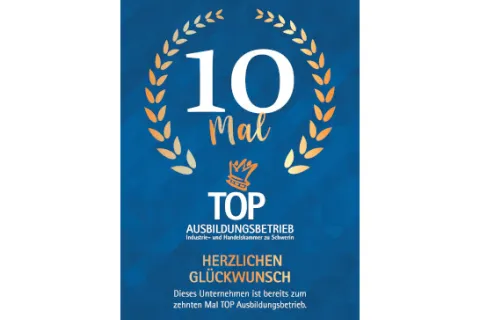 Logo mit 10 Mal TOP Ausbildungsbetrieb und Herzlichen Glückwunsch