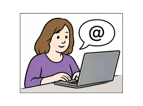Frau schreibt eine E-Mail.