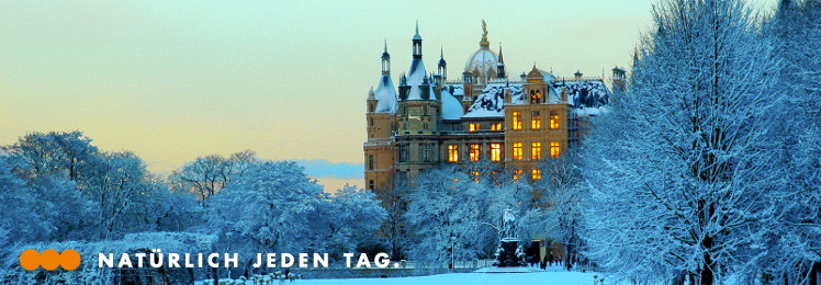 Schweriner Schloss im Winter , Copyright: SWS
